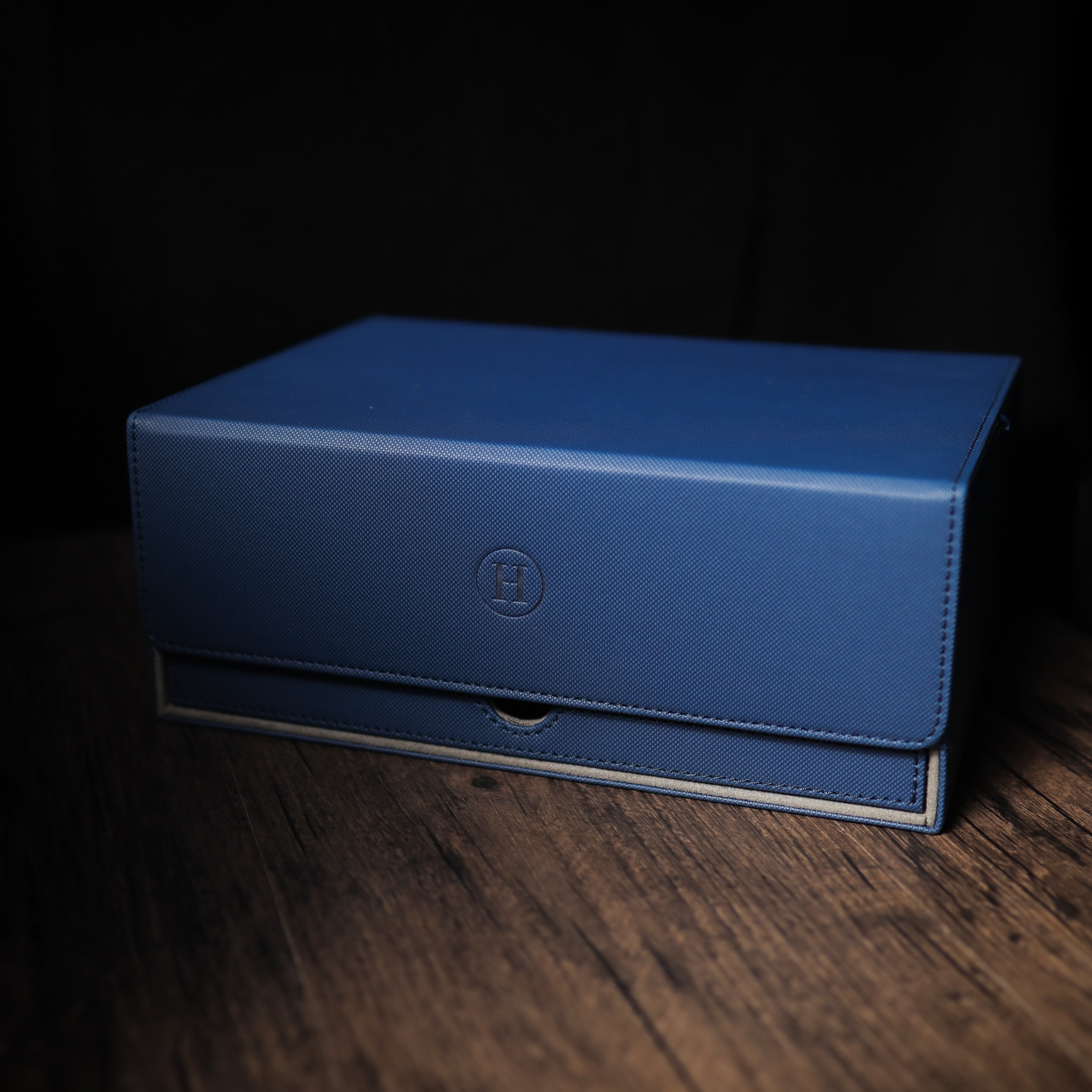 COLLECTOR BOX BY HENRY HARRIUS ( LIMITED EDITION - 300 SETS)