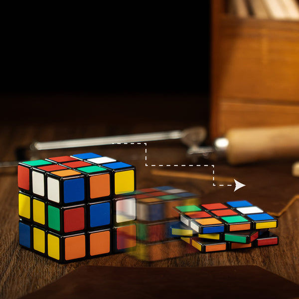WAFER CUBE BY TAKAMIZ USUI & HENRY HARRIUS （Ships August 30）